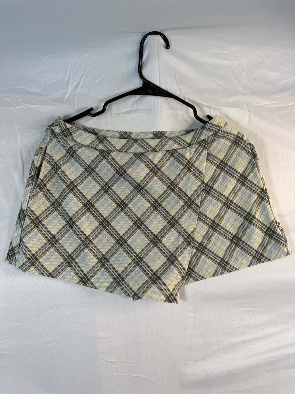 KYOYO Plaid Wrap Skort Size M Yellow Green Asymmetric Mini